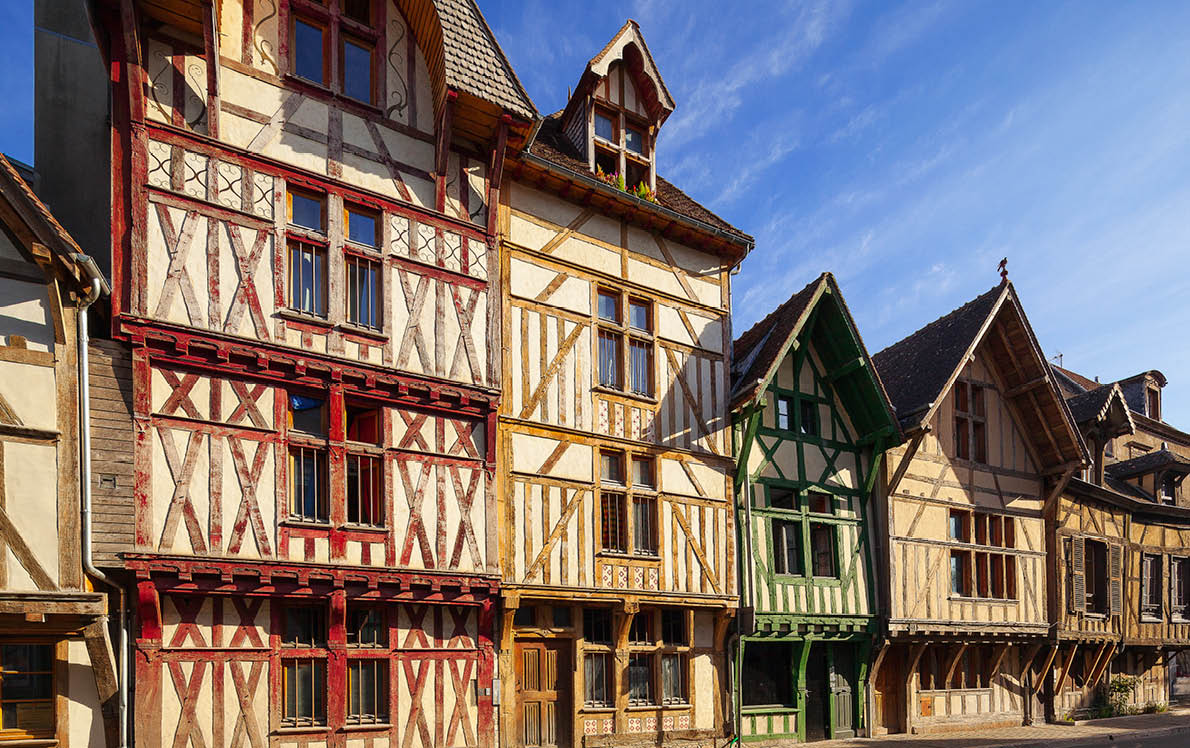 5 maisons   pan de bois rue Kleber